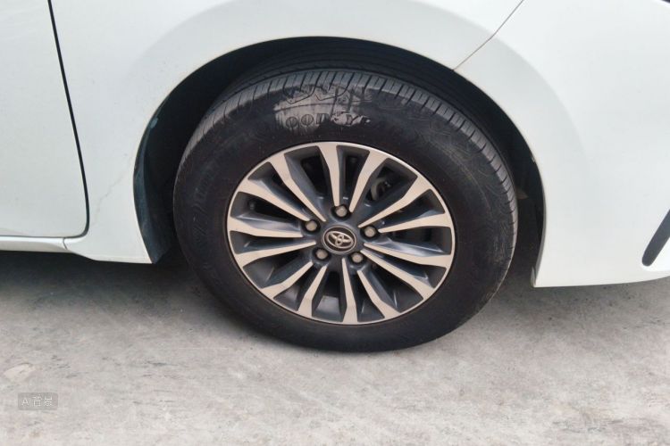 Toyota Corolla 2019 car image #9
