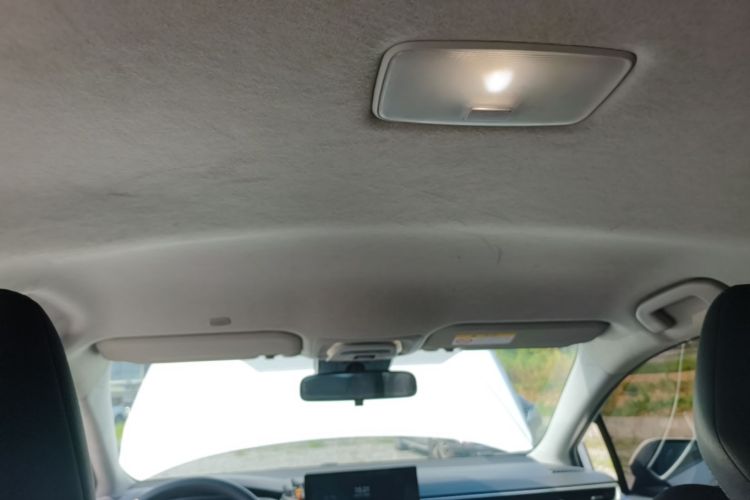 Toyota Corolla 2023 car image #18