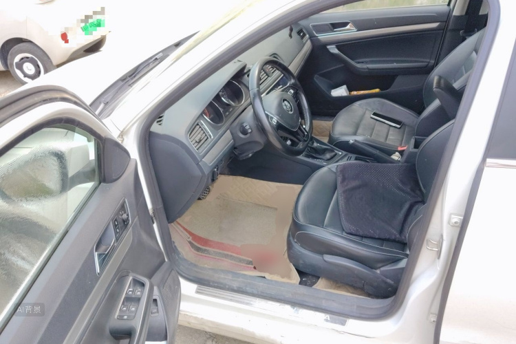 Volkswagen Lavida 2018 car image #18