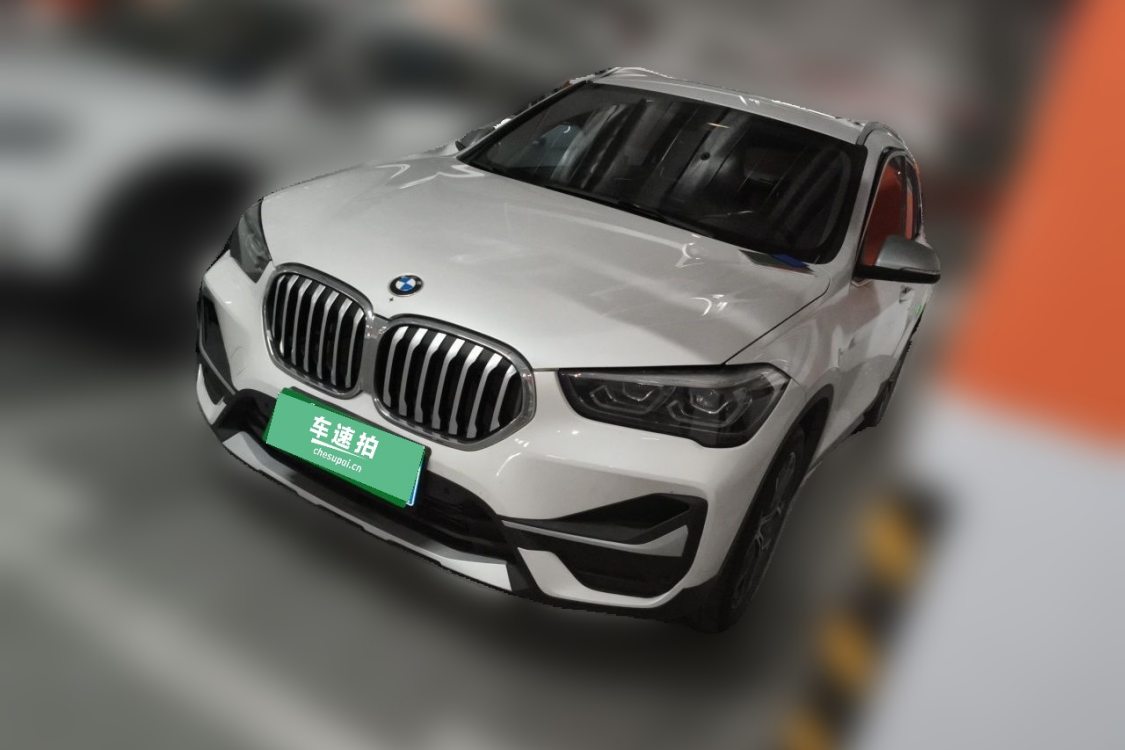 BMW X1 2021 car image 