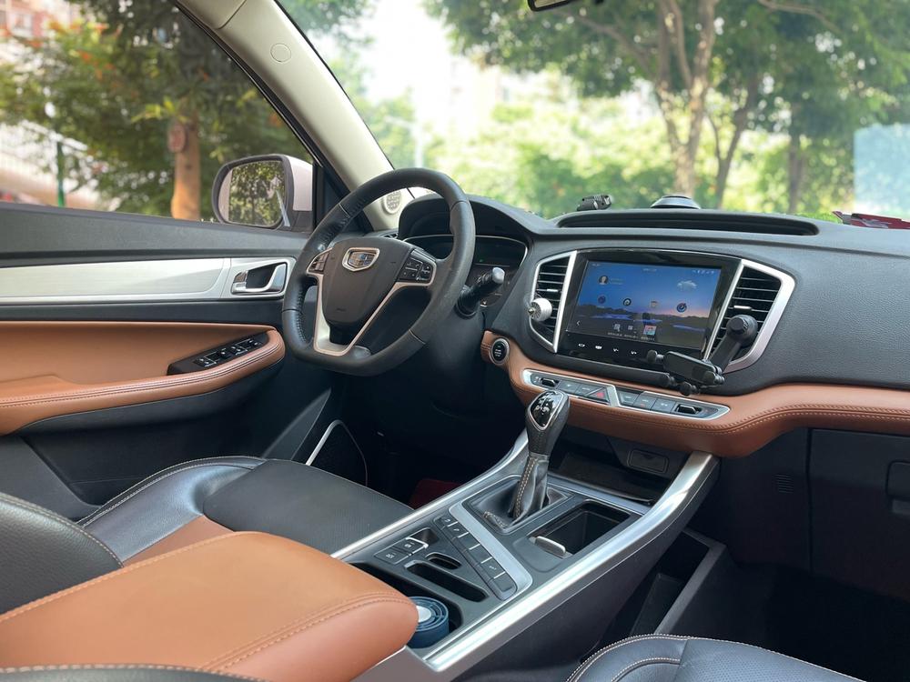 GEELY Vision X6 2018 car image #13