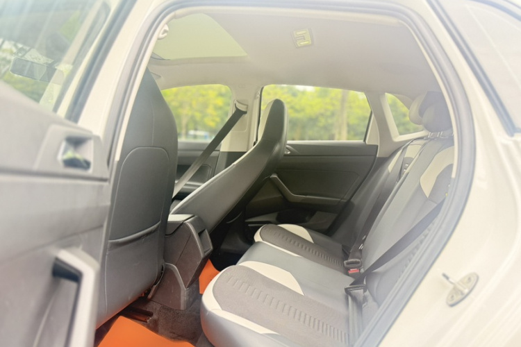 Volkswagen Polo 2019 #13 Volkswagen Polo 2019 car image #13