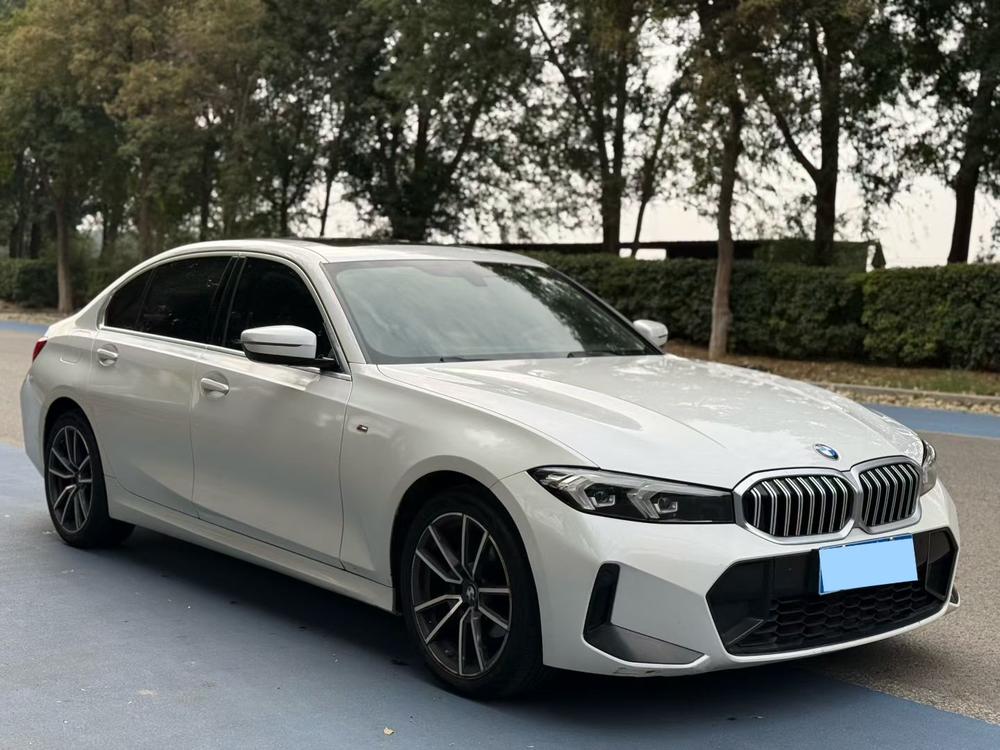 BMW 3 Series 2022 imagem de carro #3