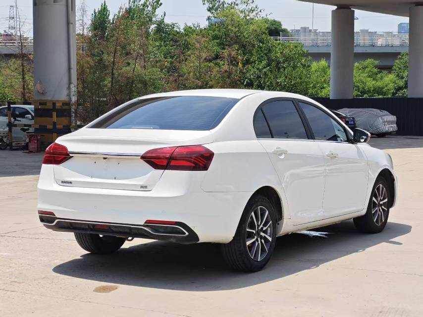 GEELY Emgrand 2020 #4 GEELY Emgrand 2020 car image #4