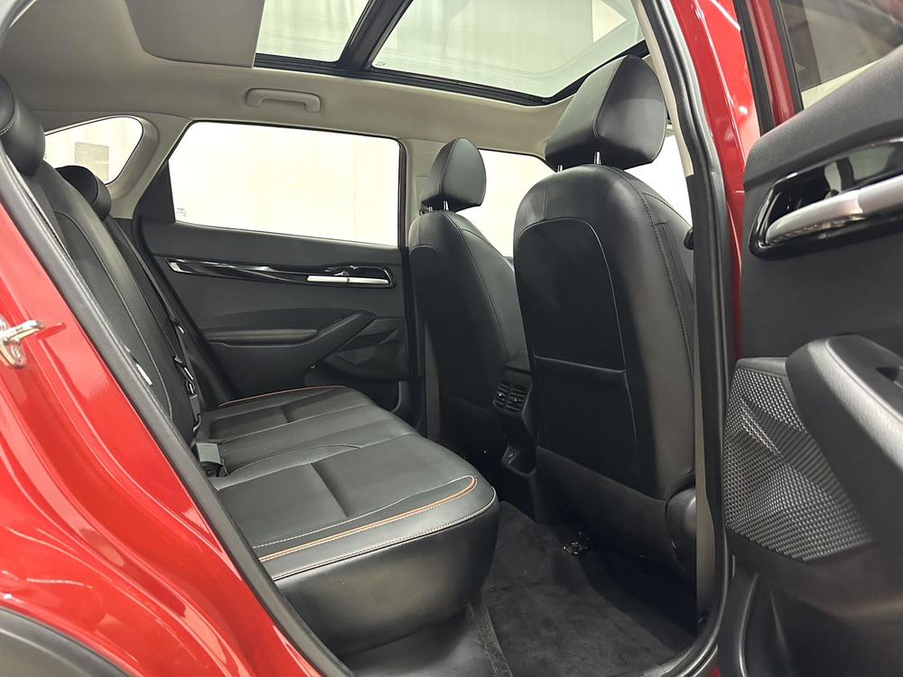 Kia Seltos 2023 #18 Kia Seltos 2023 صورة سيارة #18