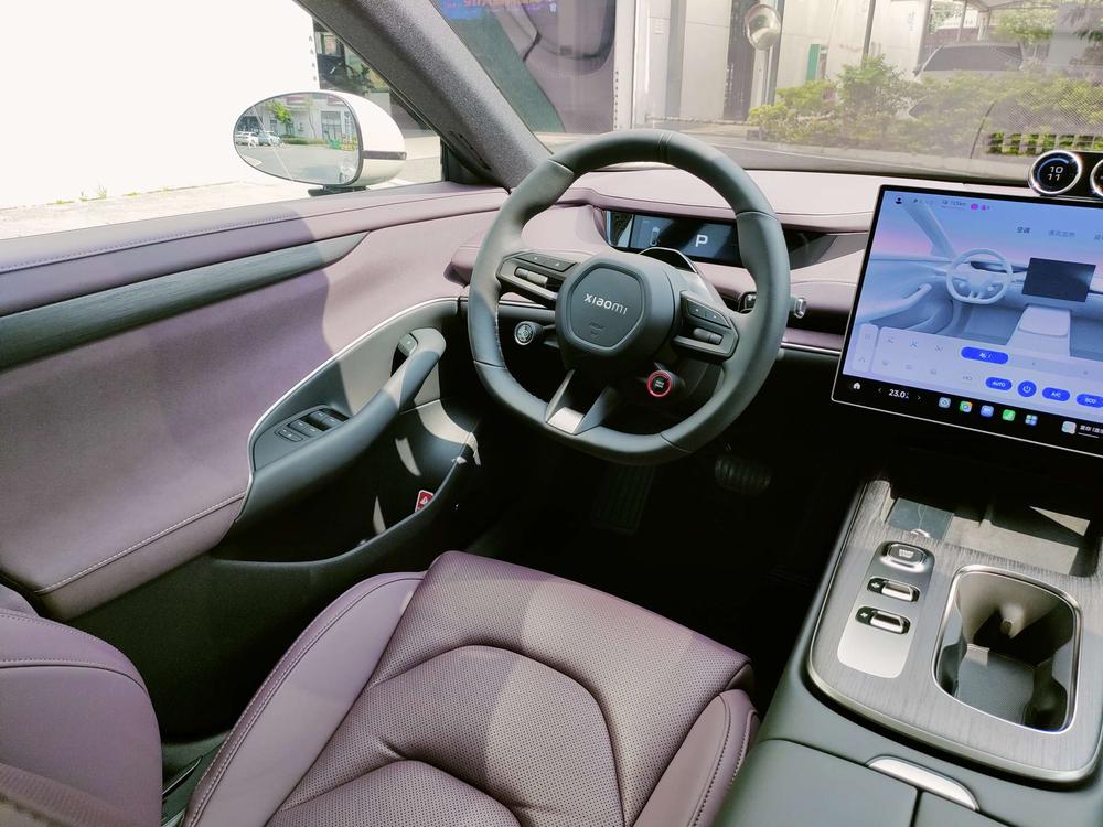 2025 car image #23