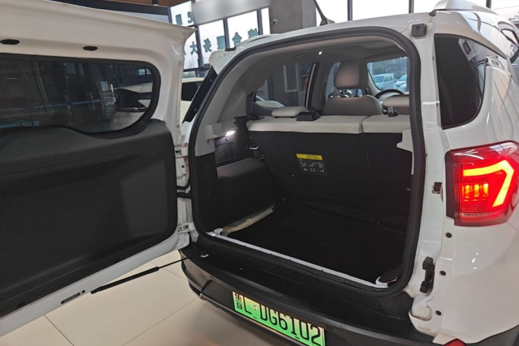 BYD Yuan Pro 2021 car image #21