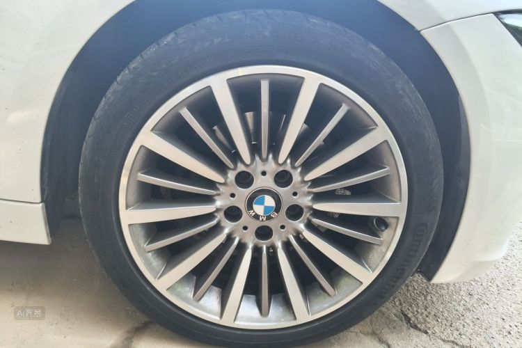 BMW 3 Series 2019 #9 BMW 3 Series 2019 car image #9