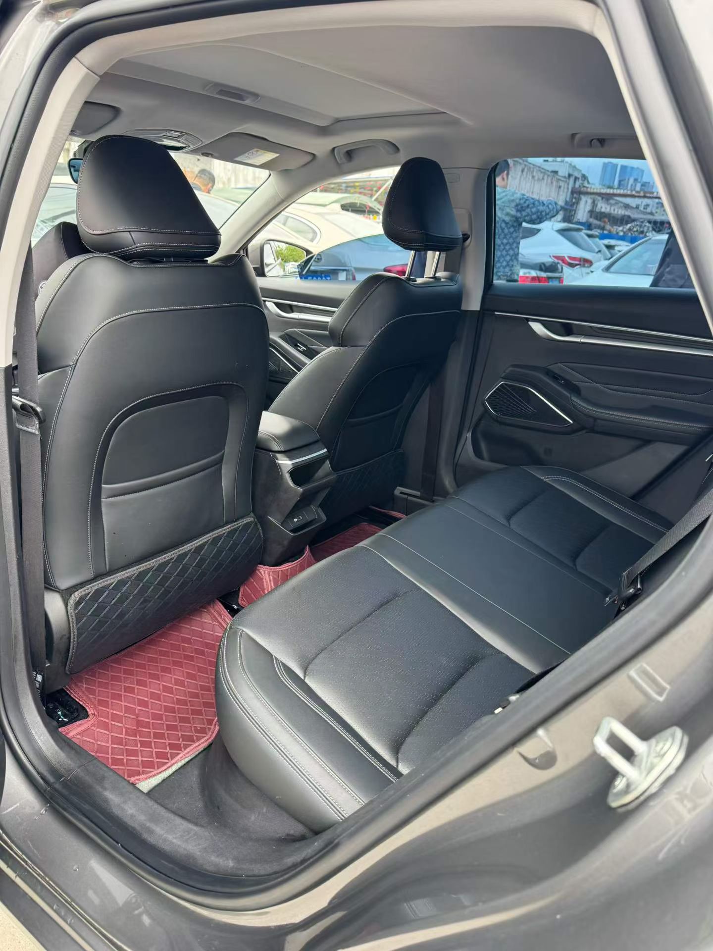 GEELY Emgrand 2023 car image #4