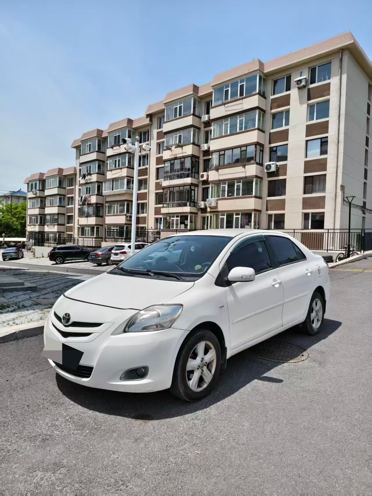2009 car image 