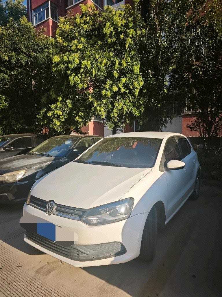 Volkswagen Polo 2017 car image 