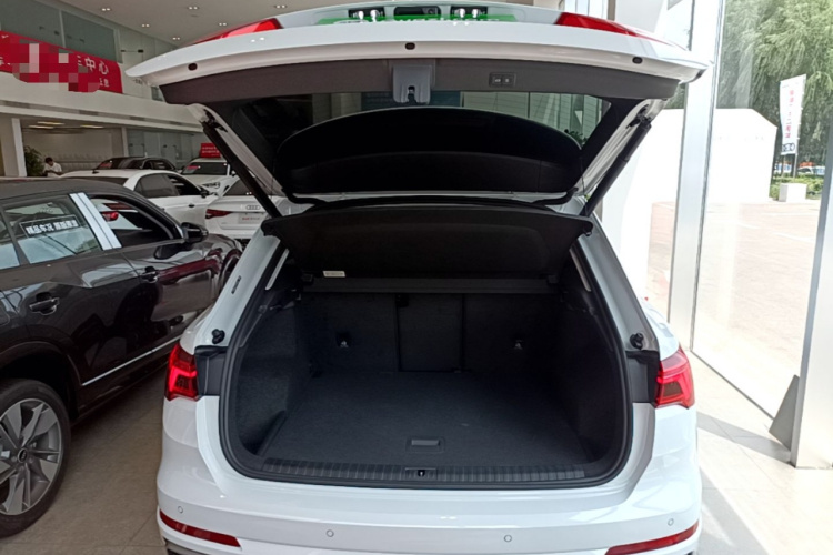 Audi Q3 2023 #19 Audi Q3 2023 immagine di auto #19