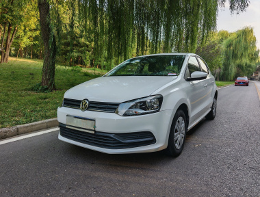 Volkswagen Polo 2018 Volkswagen Polo 2018 car image