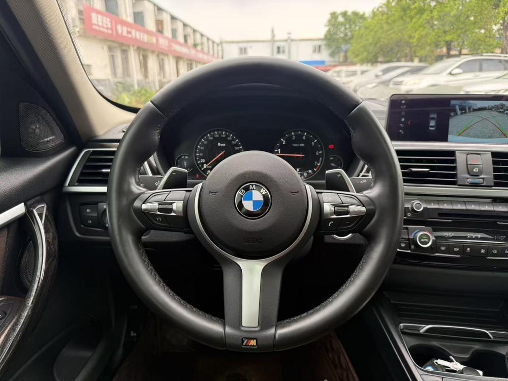 BMW 3 Series 2018 #13 BMW 3 Series 2018 car image #13