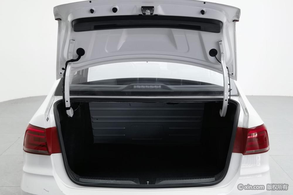 Volkswagen Santana 2020 #23 Volkswagen Santana 2020 car image #23