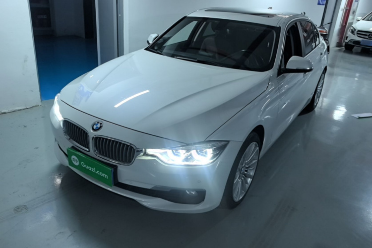 BMW 3 Series 2018 #2 BMW 3 Series 2018 image de voiture #2