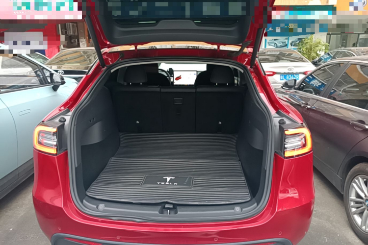Tesla Model Y 2021 #19 Tesla Model Y 2021 immagine di auto #19