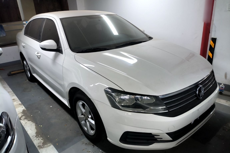 Volkswagen Lavida 2020 car image #4
