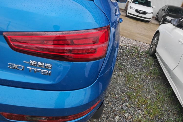 Audi Q3 2017 #8 Audi Q3 2017 car image #8