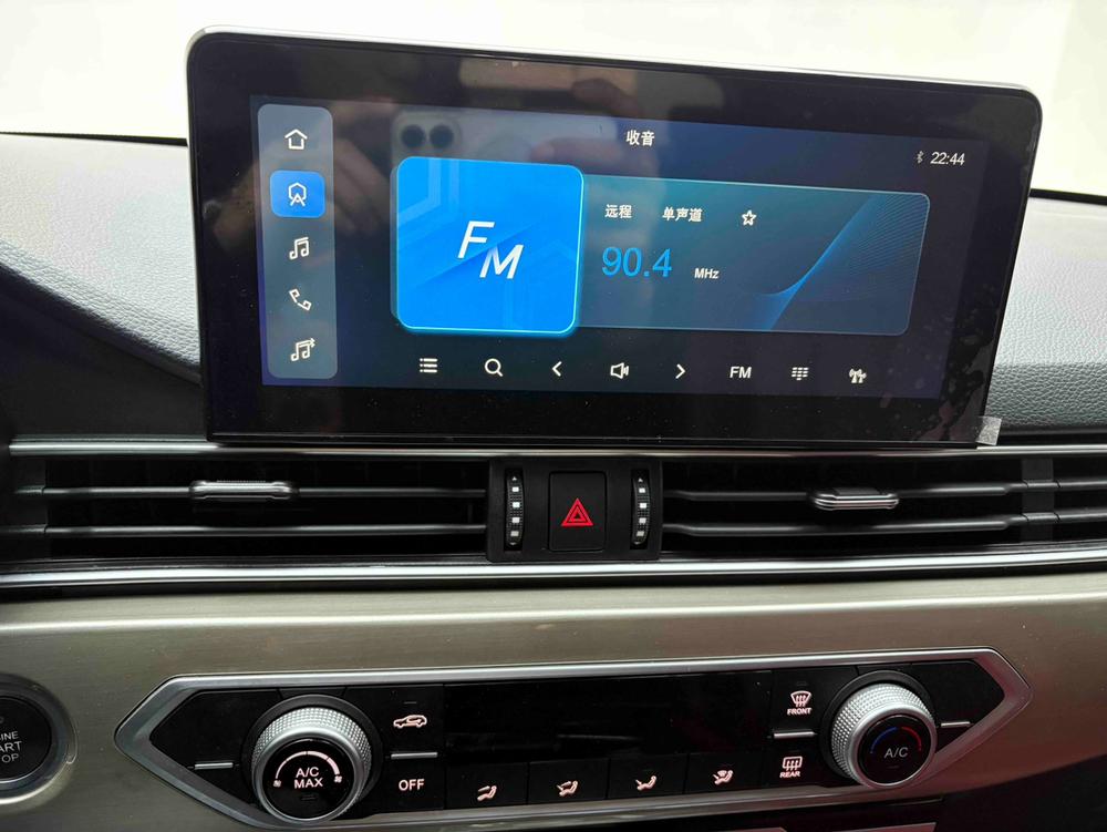 Jetour X70 2023 car image #12