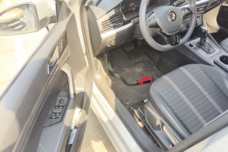 Volkswagen Lavida 2021 car image #16