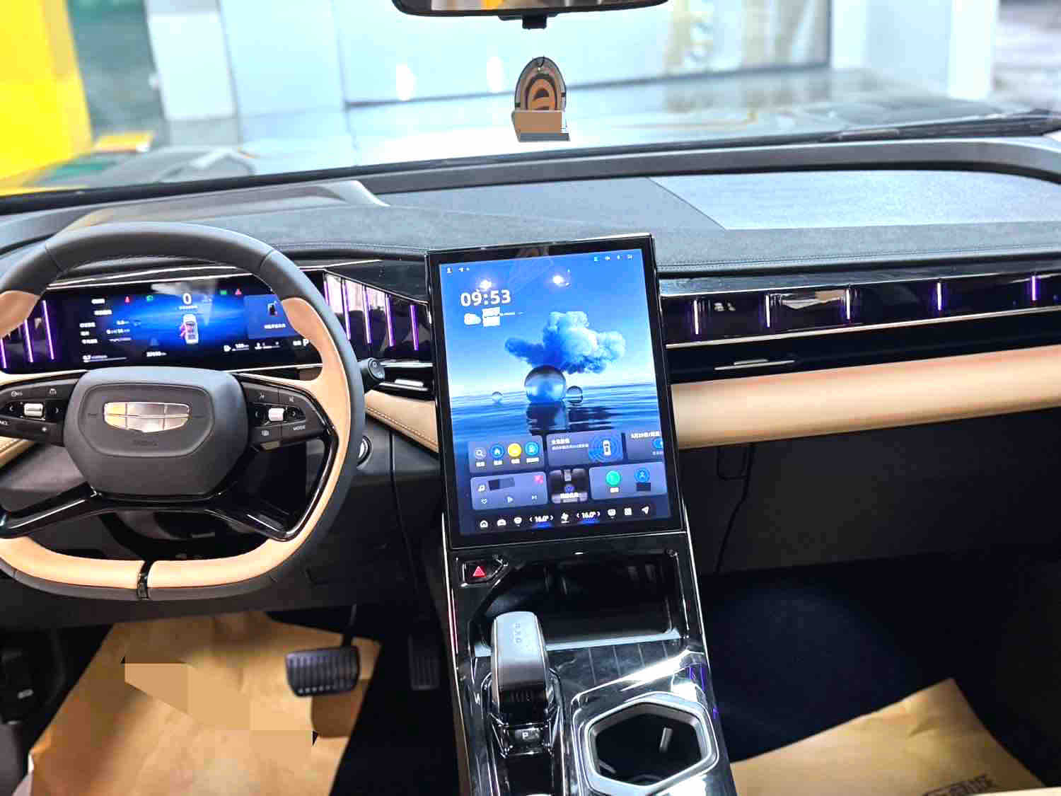 GEELY Boyue L 2023 image de voiture #8
