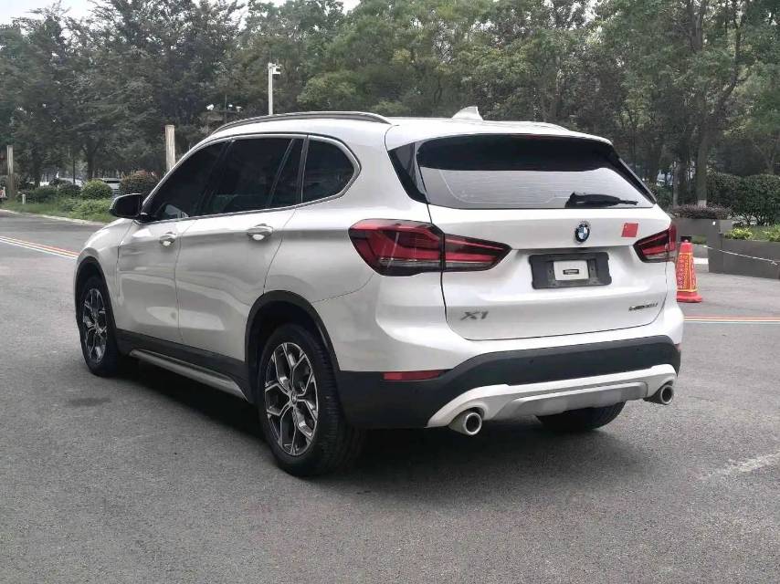 BMW X1 2022 car image #7