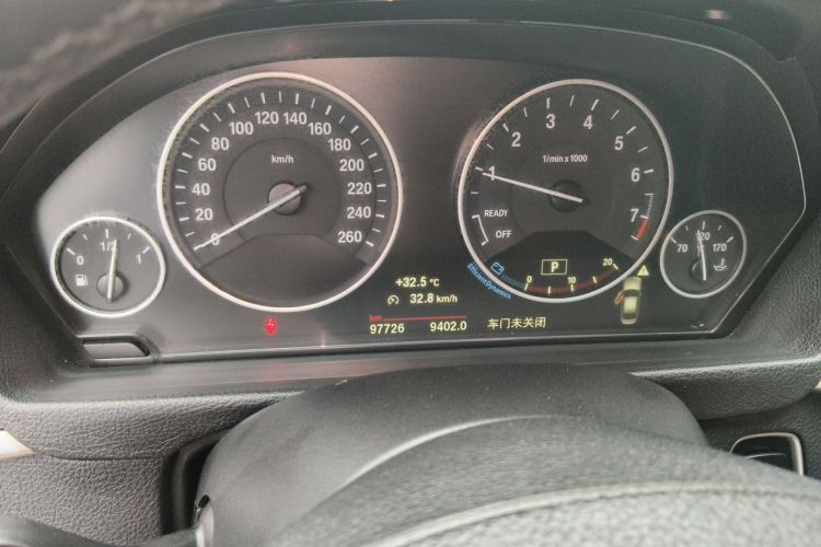 BMW 3 Series 2018 #12 BMW 3 Series 2018 car image #12