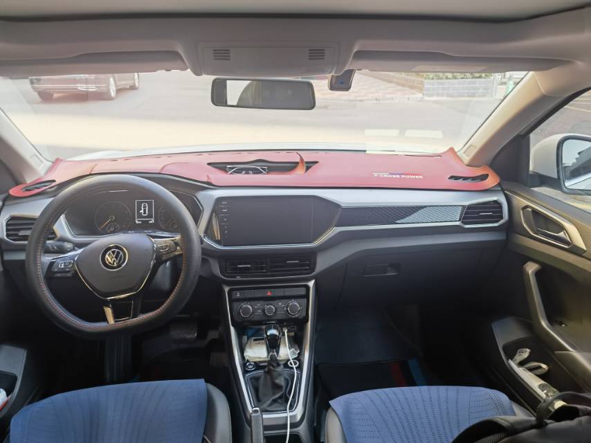 Volkswagen T-Cross 2021 #7 Volkswagen T-Cross 2021 car image #7