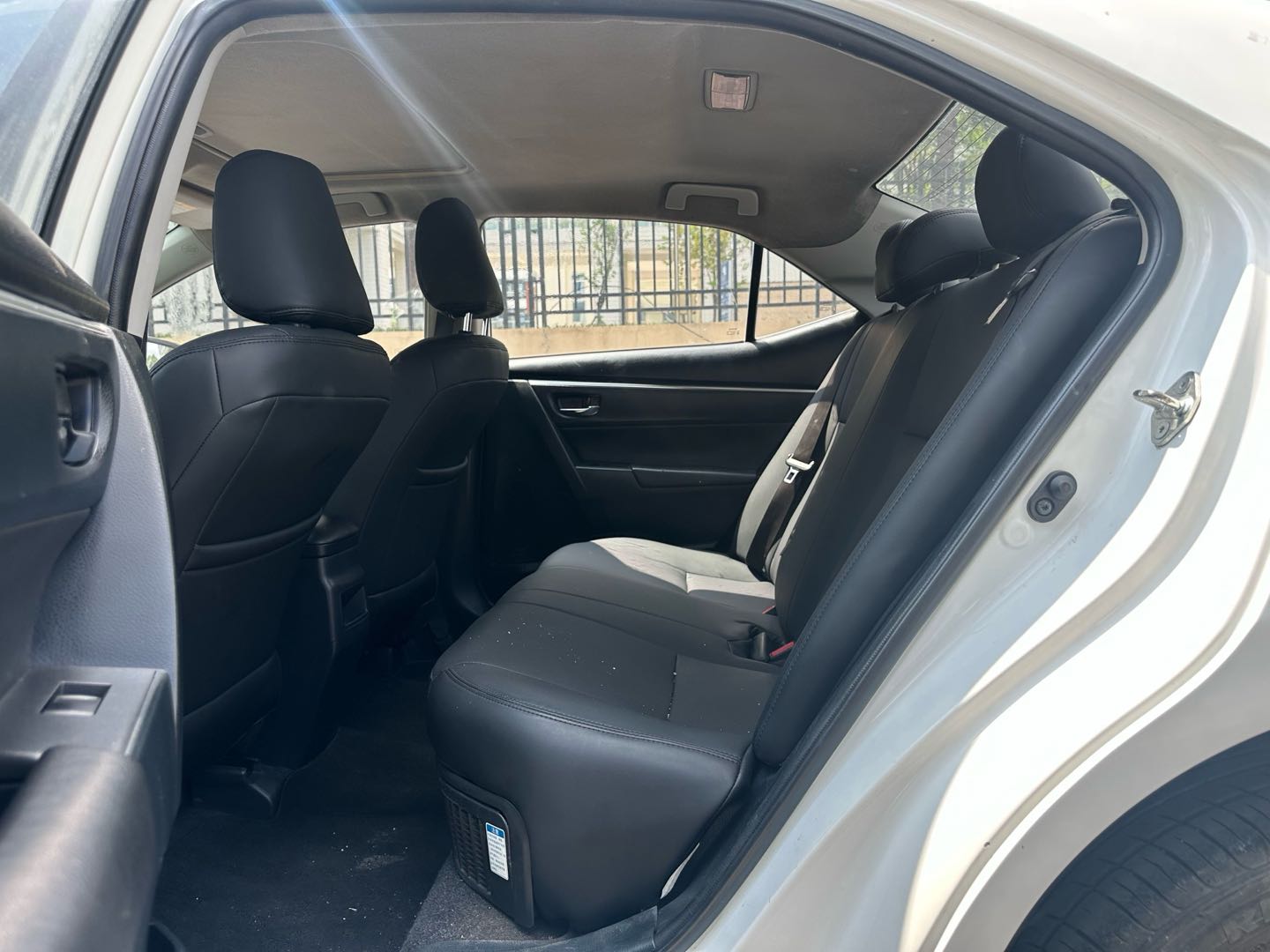 Toyota Corolla 2018 #11 Toyota Corolla 2018 car image #11