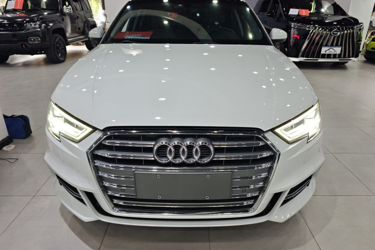 Audi A3 2021 car image #3