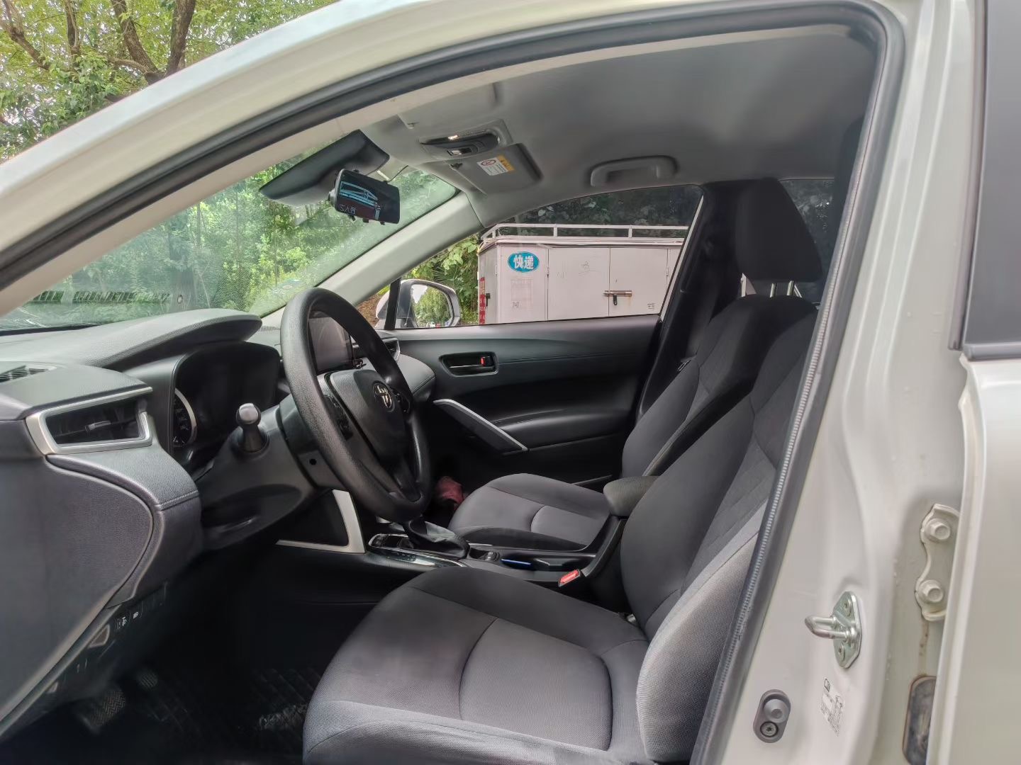 Toyota Corolla Cross 2023 car image #5