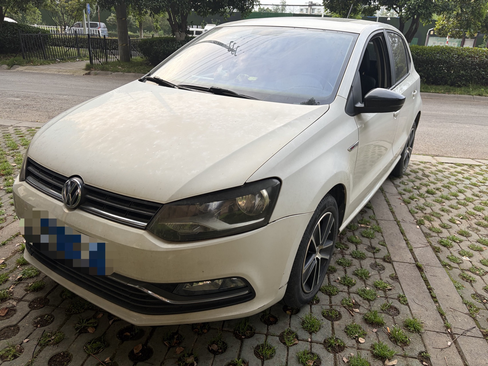 Volkswagen Polo 2015 image de voiture 