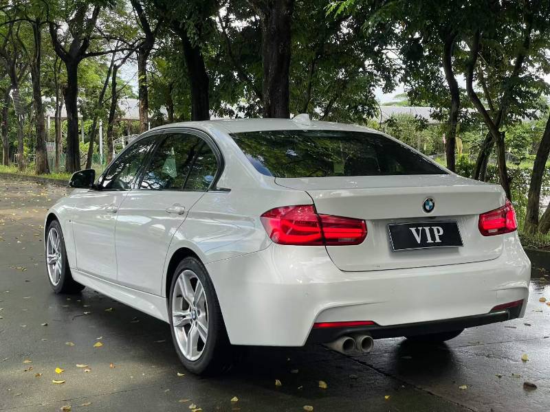 BMW 3 Series 2018 #7 BMW 3 Series 2018 car image #7