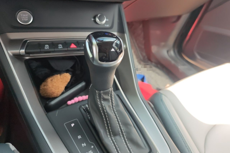 Audi Q3 2020 immagine di auto #14