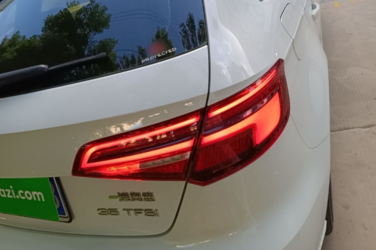 Audi A3 2018 immagine di auto #8
