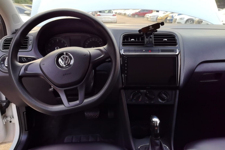 Volkswagen Polo 2017 immagine di auto #10