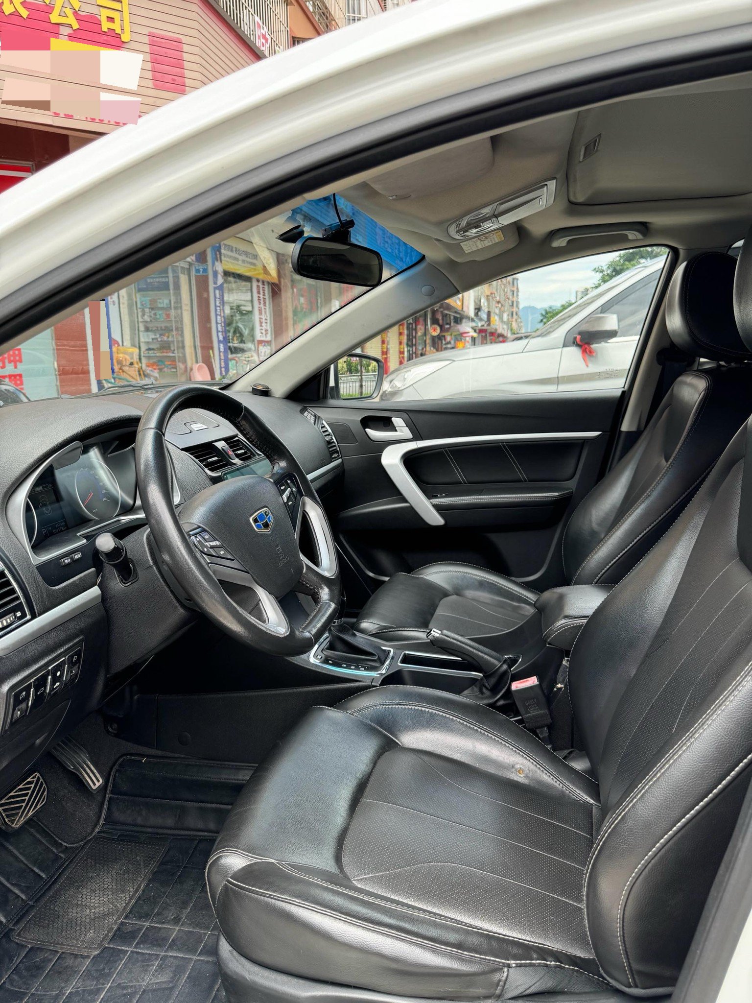GEELY Emgrand 2016 image de voiture #4