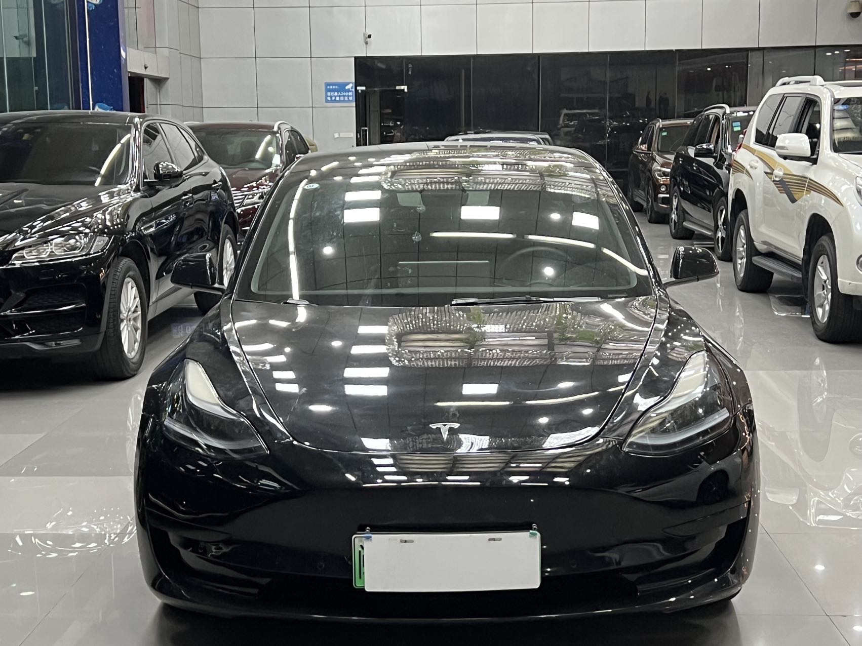 Tesla Model 3 2022 #2 Tesla Model 3 2022 car image #2