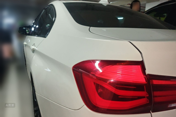 BMW 3 Series 2019 car image #5