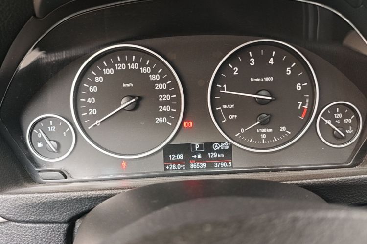 BMW 3 Series 2016 image de voiture #12