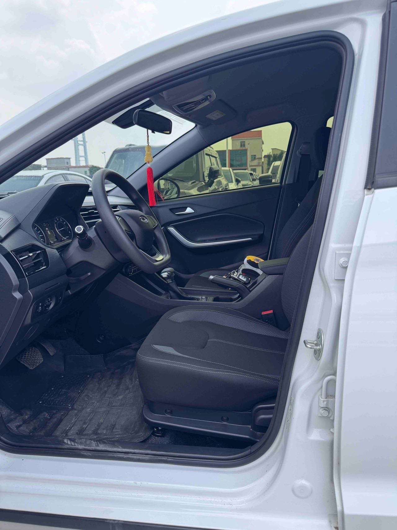Chery Tiggo 3x 2025 #3 Chery Tiggo 3x 2025 car image #3