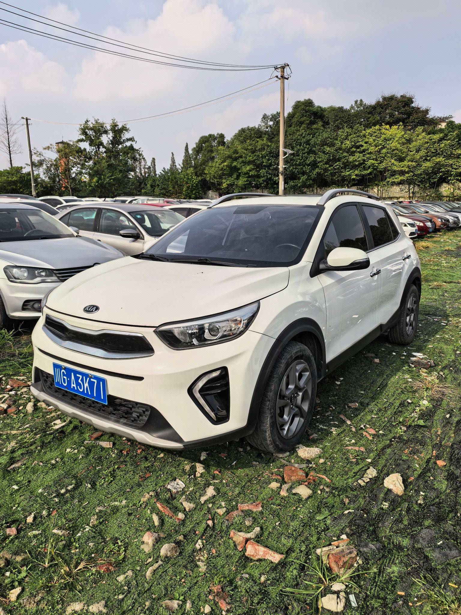 Kia KX1 2019 car image 