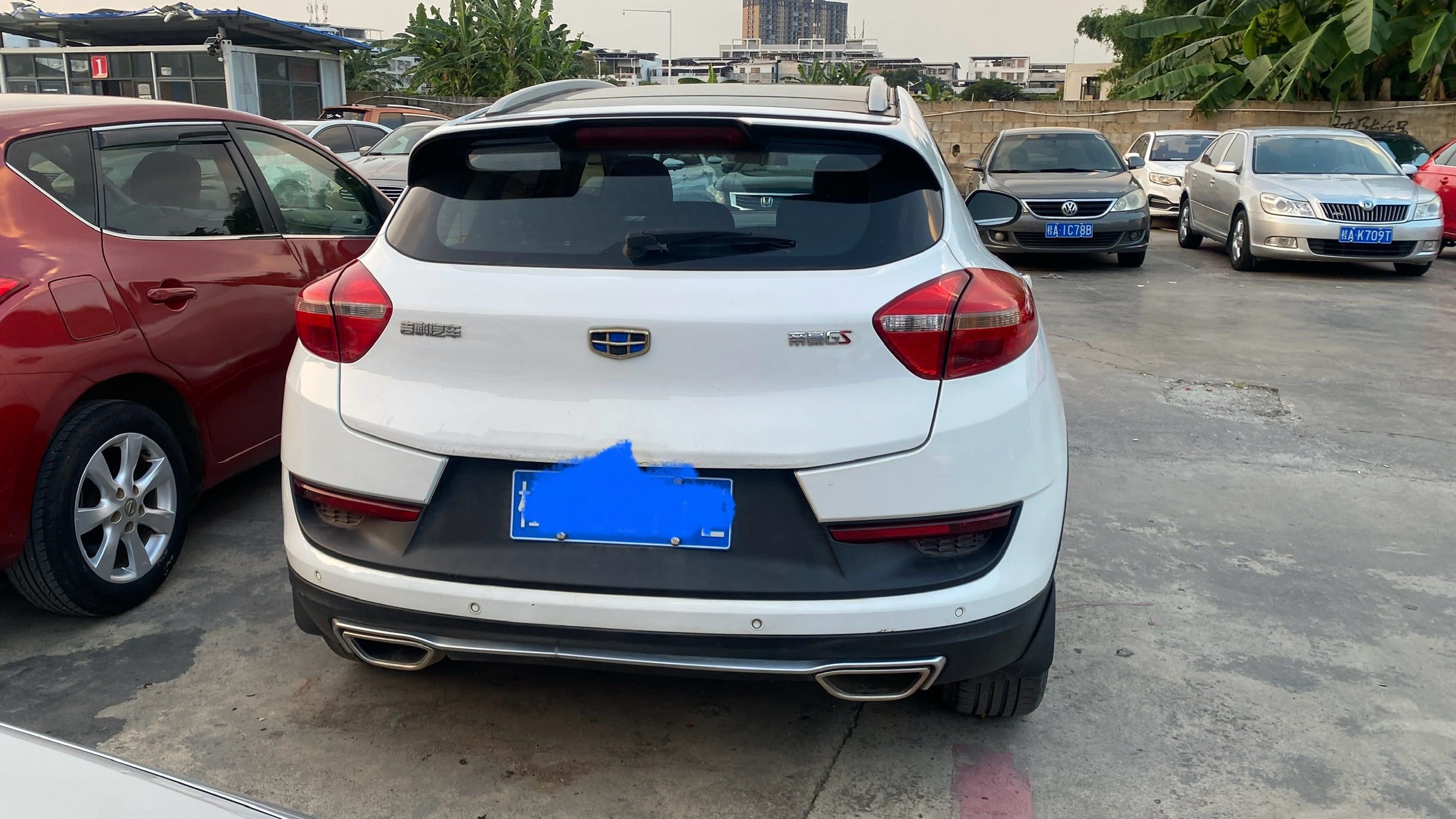 GEELY Emgrand GS 2018 صورة سيارة #7