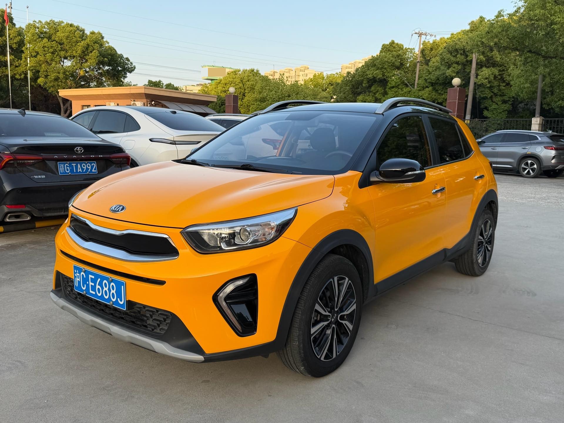 Kia KX1 2020 car image 