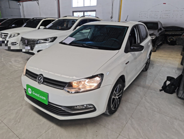 Volkswagen Polo 2015 image de voiture 