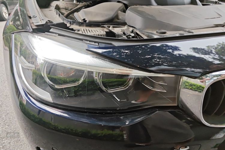 BMW 3 Series GT 2017 #8 BMW 3 Series GT 2017 car image #8
