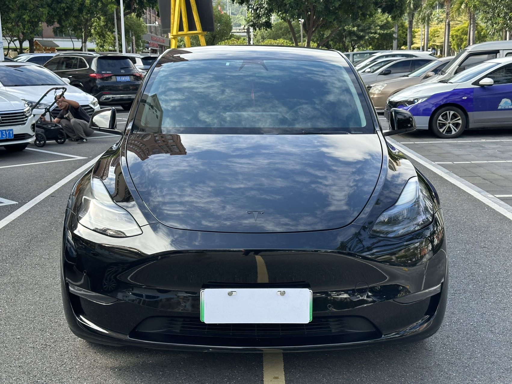 Tesla Model Y 2021 #2 Tesla Model Y 2021 car image #2