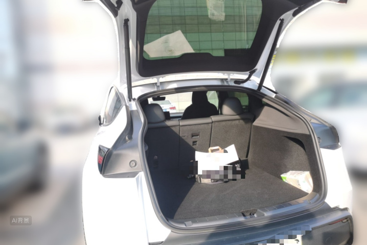 Tesla Model Y 2026 #21 Tesla Model Y 2026 car image #21