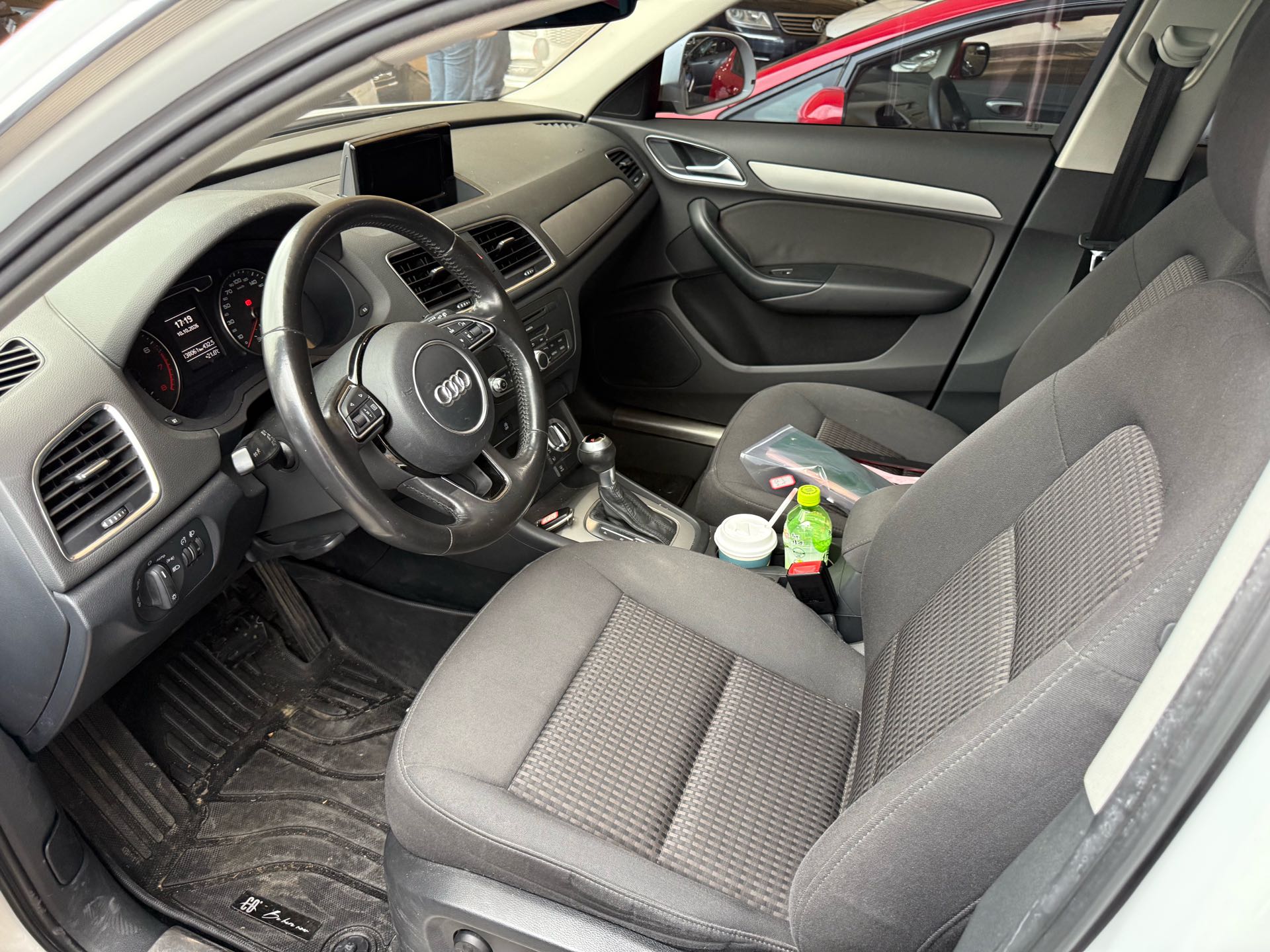 Audi Q3 2015 изображение автомобиля #2